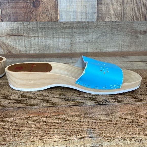 Hanna Andersson Blue Laser Cutout Slides Wood Sandals Womens 39 Slip On - Picture 7 of 16